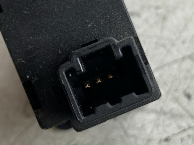 bontott NISSAN ALMERA II Fényszórómagasság Állító Kapcsoló