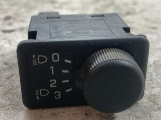 bontott NISSAN ALMERA II Fényszórómagasság Állító Kapcsoló