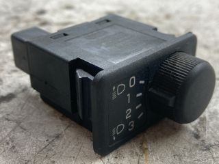 bontott NISSAN ALMERA II Fényszórómagasság Állító Kapcsoló