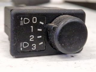 bontott NISSAN ALMERA II Fényszórómagasság Állító Kapcsoló