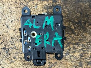 bontott NISSAN ALMERA II Fűtés Állító Motor