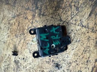 bontott NISSAN ALMERA II Fűtés Állító Motor