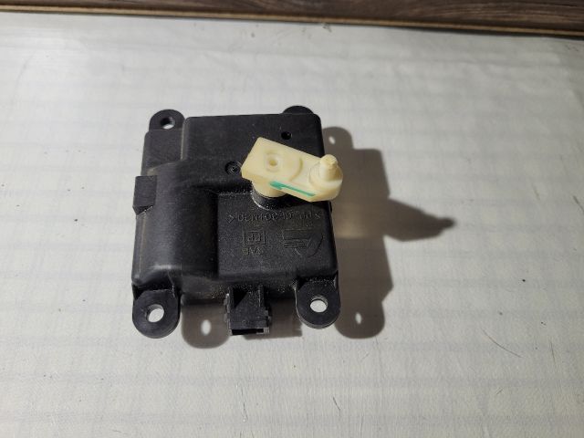 bontott NISSAN ALMERA II Fűtés Állító Motor