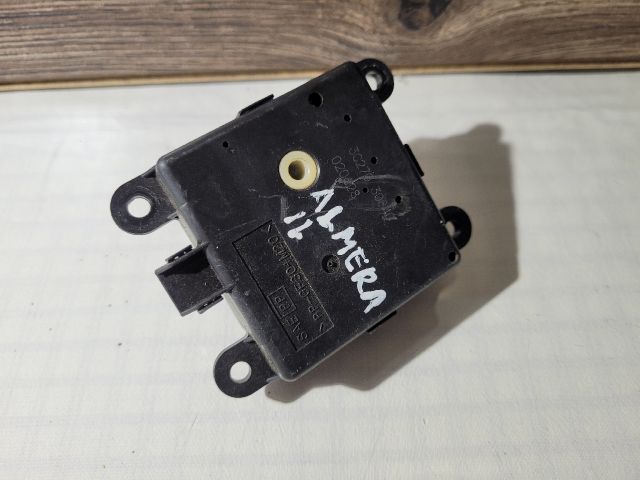 bontott NISSAN ALMERA II Fűtés Állító Motor