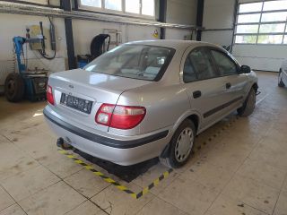 bontott NISSAN ALMERA II Hátsó Rendszámtábla Világítás