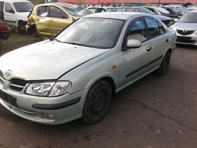 bontott NISSAN ALMERA II Hátsó Ülés