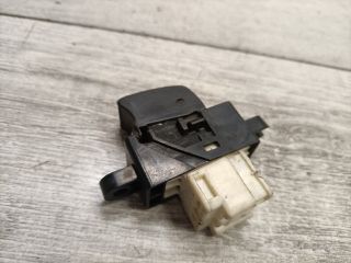 bontott NISSAN ALMERA II Jobb első Ablakemelő Kapcsoló