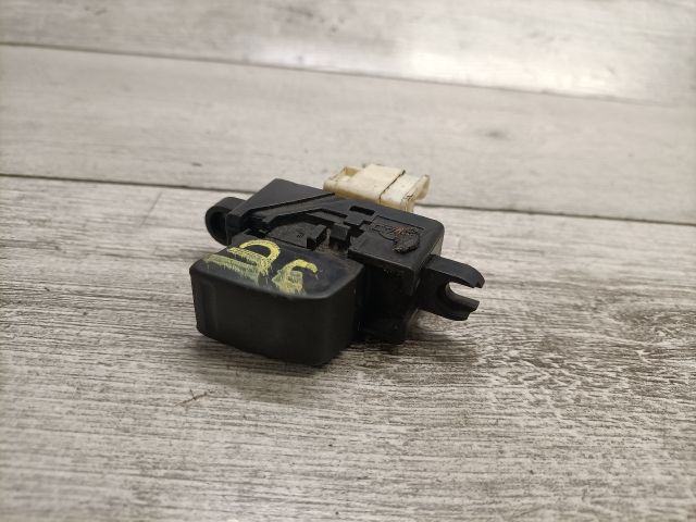 bontott NISSAN ALMERA II Jobb első Ablakemelő Kapcsoló