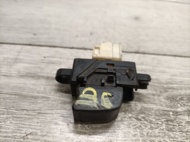 bontott NISSAN ALMERA II Jobb első Ablakemelő Kapcsoló