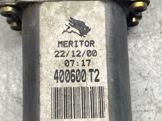 bontott NISSAN ALMERA II Jobb első Ablakemelő Motor