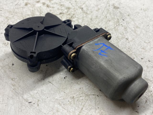 bontott NISSAN ALMERA II Jobb első Ablakemelő Motor