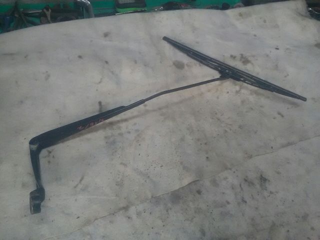 bontott NISSAN ALMERA II Jobb első Ablaktörlő Kar
