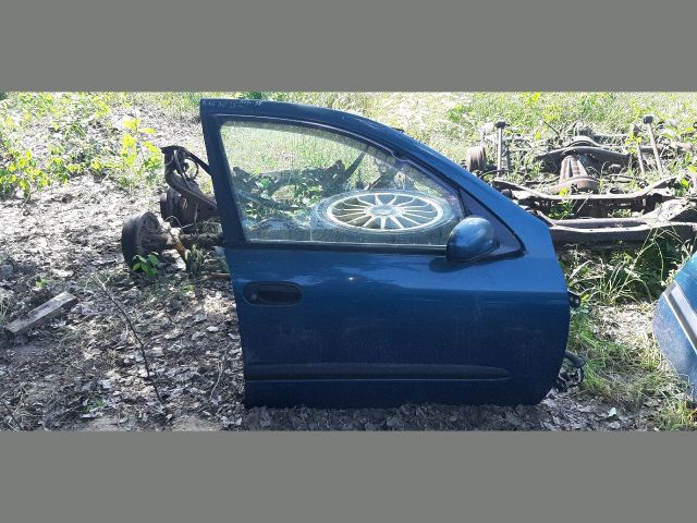 bontott NISSAN ALMERA II Jobb első Ajtó (Részeivel)