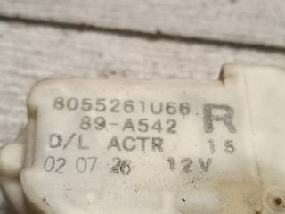 bontott NISSAN ALMERA II Jobb első Ajtózár