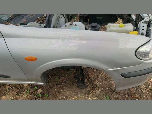 bontott NISSAN ALMERA II Jobb első Sárvédő