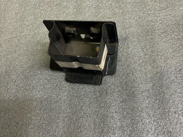 bontott NISSAN ALMERA II Jobb első Ütközéscsillapító