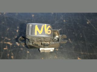 bontott NISSAN ALMERA II Jobb hátsó Ablakemelő Kapcsoló