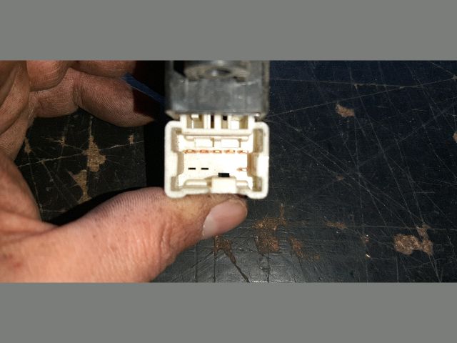 bontott NISSAN ALMERA II Jobb hátsó Ablakemelő Kapcsoló