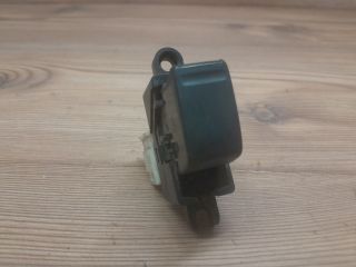 bontott NISSAN ALMERA II Jobb hátsó Ablakemelő Kapcsoló