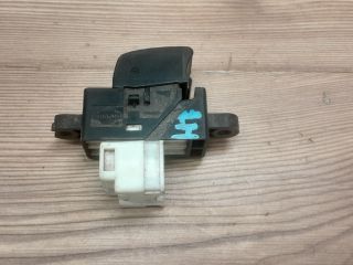 bontott NISSAN ALMERA II Jobb hátsó Ablakemelő Kapcsoló