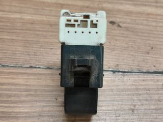 bontott NISSAN ALMERA II Jobb hátsó Ablakemelő Kapcsoló