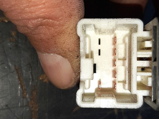 bontott NISSAN ALMERA II Jobb hátsó Ablakemelő Kapcsoló