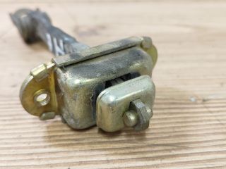 bontott NISSAN ALMERA II Jobb hátsó Ajtóhatároló