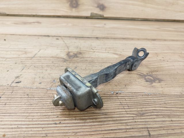 bontott NISSAN ALMERA II Jobb hátsó Ajtóhatároló