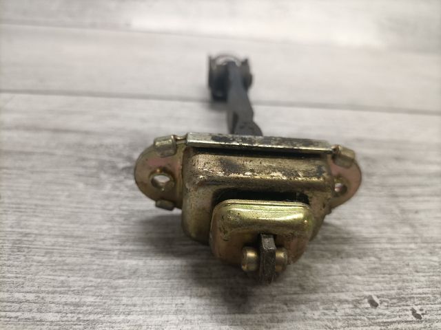 bontott NISSAN ALMERA II Jobb hátsó Ajtóhatároló