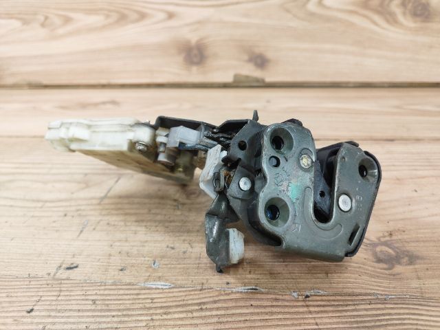 bontott NISSAN ALMERA II Jobb hátsó Ajtózár