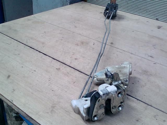 bontott NISSAN ALMERA II Jobb hátsó Ajtózár