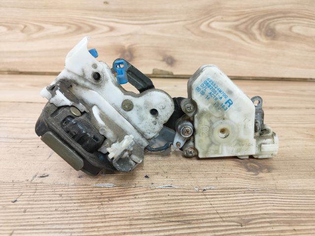 bontott NISSAN ALMERA II Jobb hátsó Ajtózár