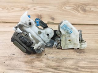 bontott NISSAN ALMERA II Jobb hátsó Ajtózár