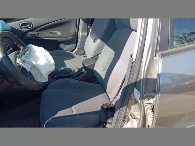 bontott NISSAN ALMERA II Jobb hátsó Biztonsági Öv Csat