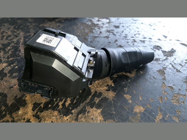 bontott NISSAN ALMERA II Jobb Kormánykapcsoló Ablaktörlő