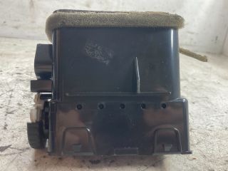 bontott NISSAN ALMERA II Jobb Szellőző