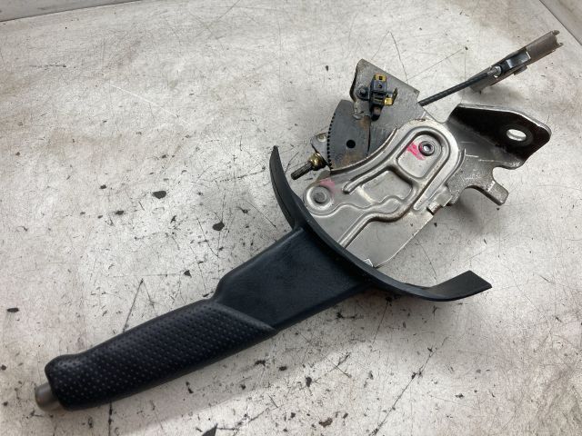 bontott NISSAN ALMERA II Kézifék Kar