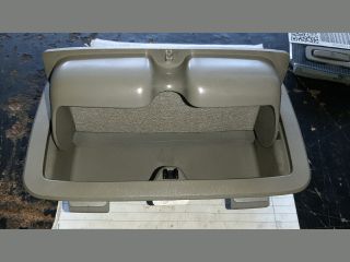 bontott NISSAN ALMERA II Középső Szemüvegtartó