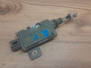 bontott NISSAN ALMERA II Központizár Motor Csomagtérajtó