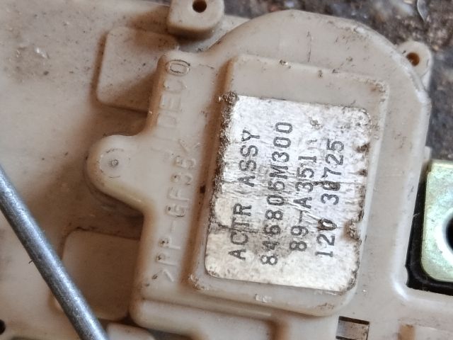 bontott NISSAN ALMERA II Központizár Motor Csomagtérajtó