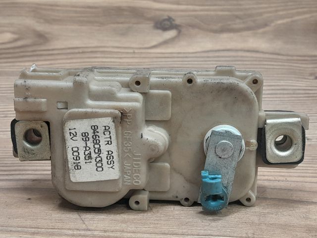 bontott NISSAN ALMERA II Központizár Motor Csomagtérajtó