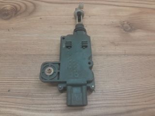 bontott NISSAN ALMERA II Központizár Motor Csomagtérajtó