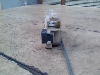 bontott NISSAN ALMERA II Központizár Motor Csomagtérajtó