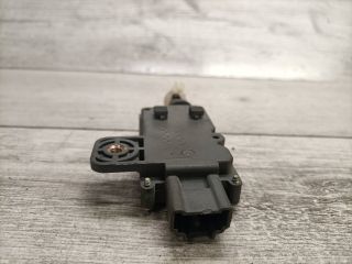 bontott NISSAN ALMERA II Központizár Motor Csomagtérajtó