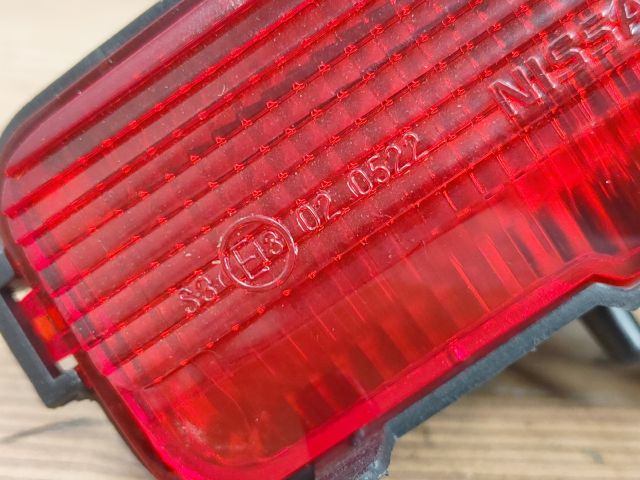 bontott NISSAN ALMERA II Pótféklámpa