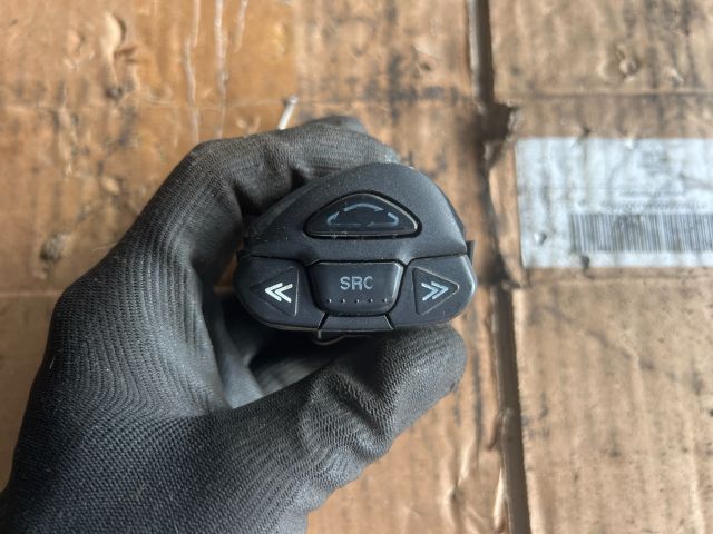 bontott NISSAN ALMERA II Rádió / CD Kapcsoló