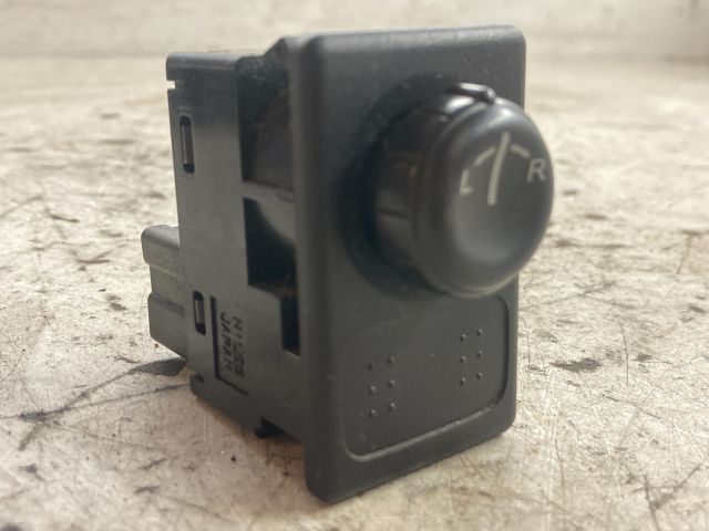 bontott NISSAN ALMERA II Tükör Kapcsoló