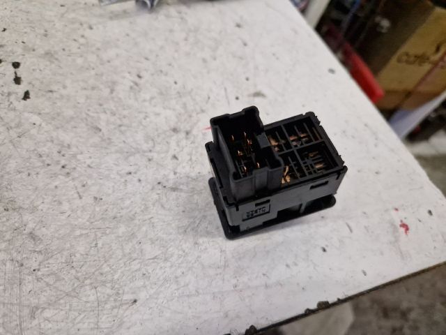 bontott NISSAN ALMERA II Tükör Kapcsoló