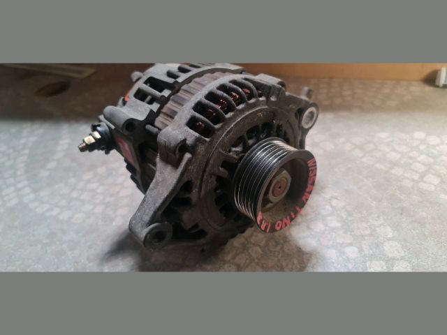 bontott NISSAN ALMERA TINO Generátor