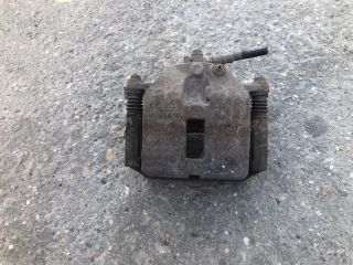 bontott NISSAN ALMERA TINO Jobb első Féknyereg Munkahengerrel